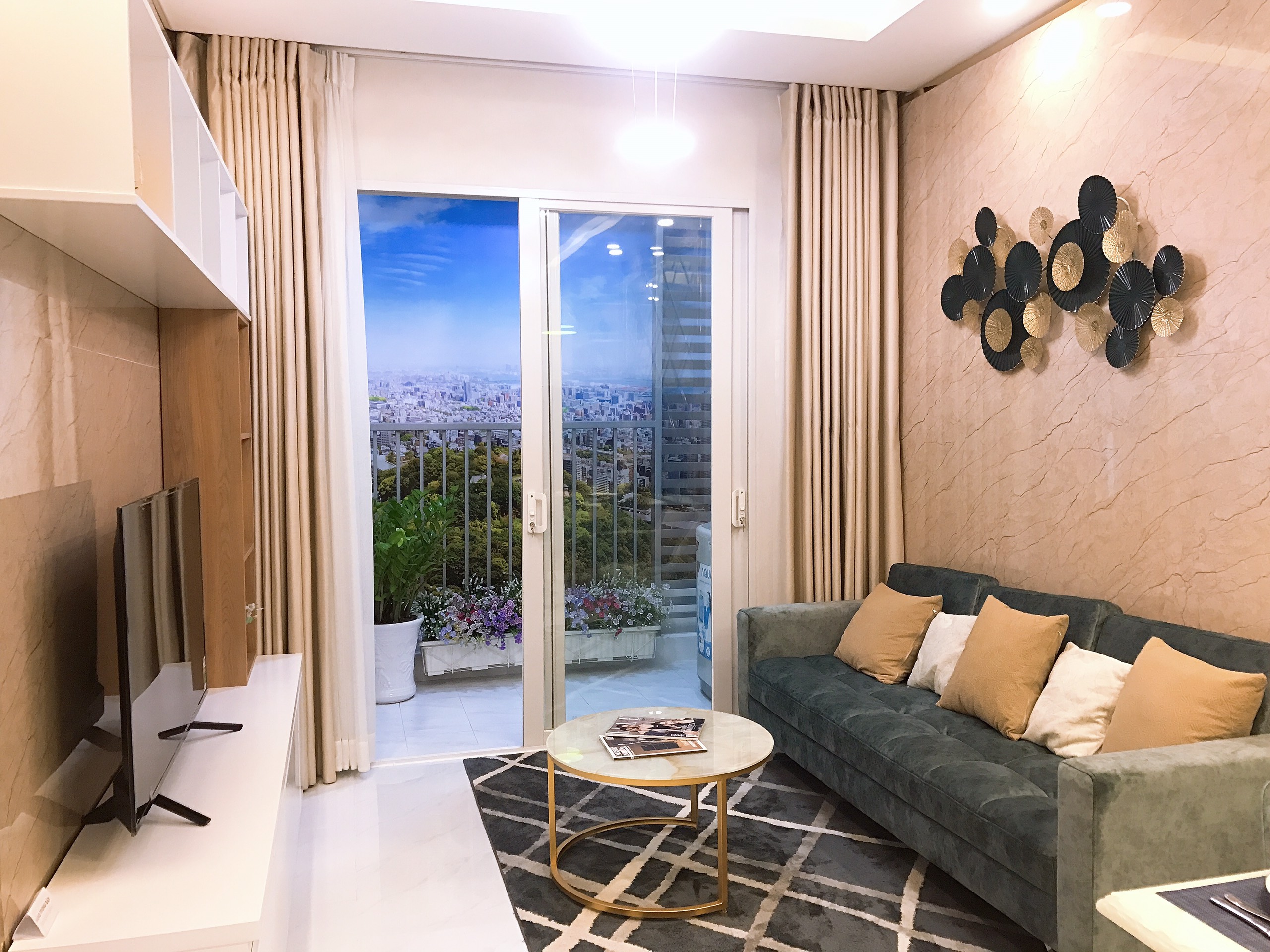Bỏ túi kinh nghiệm mua nhà cực nhanh gọn qua môi giới