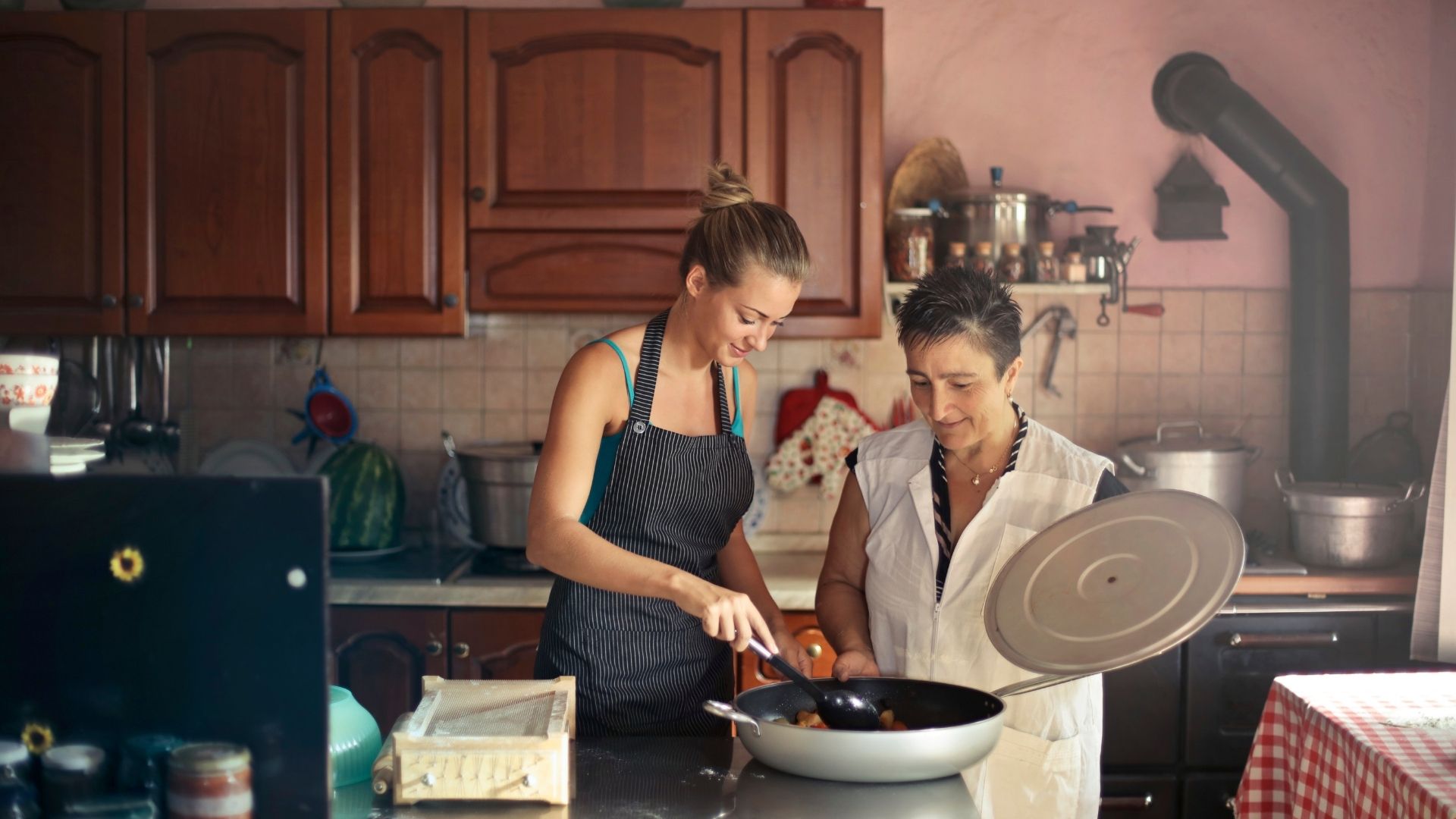 Sinh hoạt nấu nướng và ở lại 1 đêm