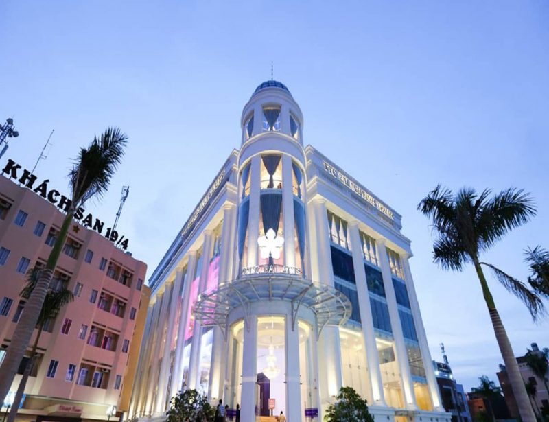 khách sạn ở lagi