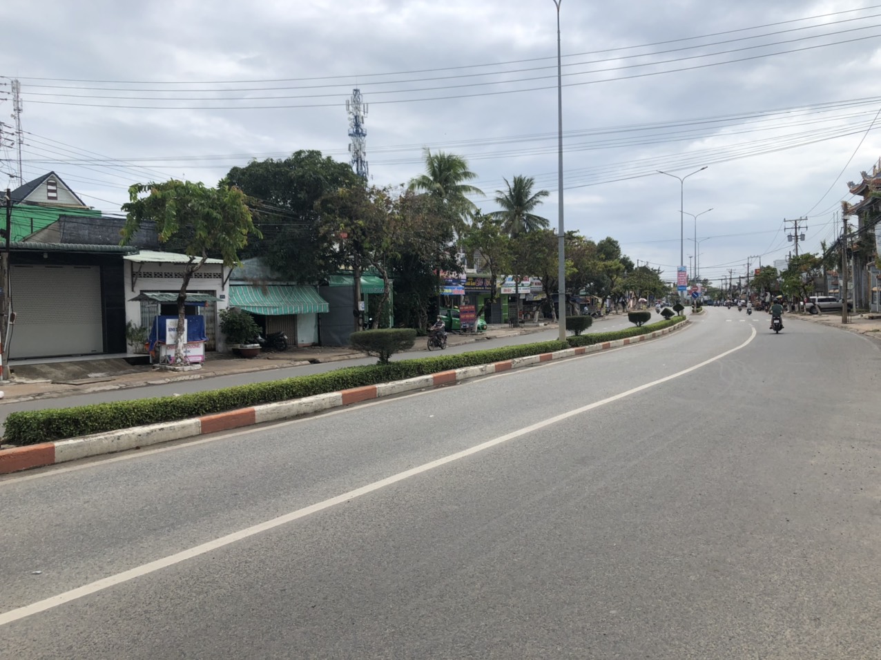 Nhà phố Lagi - Nhà mặt tiền Thống Nhất, Tân An