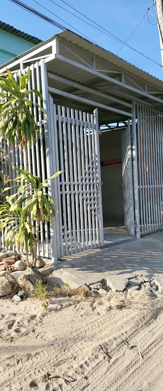 Nhà phố Lagi - Nhà khu dân cư, đầy đủ tiện ích, Tân An