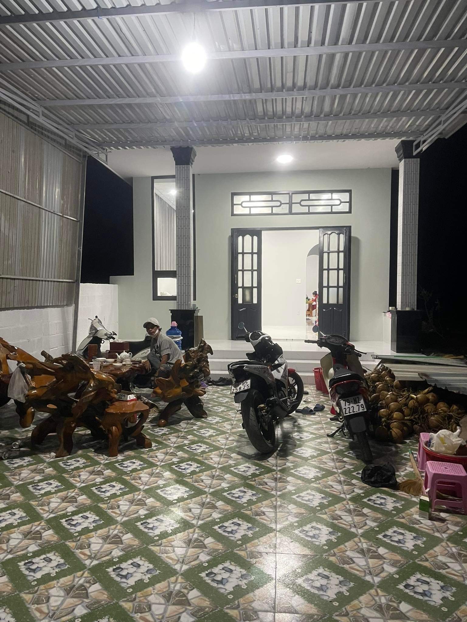 Nhà phố Lagi - Nhà mới xây vào ở ngay, Tân An, Lagi
