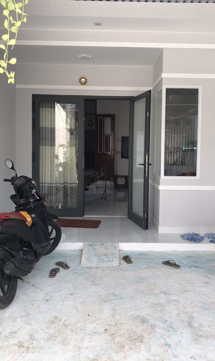 Nhà phố Lagi - Nhà mới xây cách Đinh Bộ Lĩnh tầm 50m