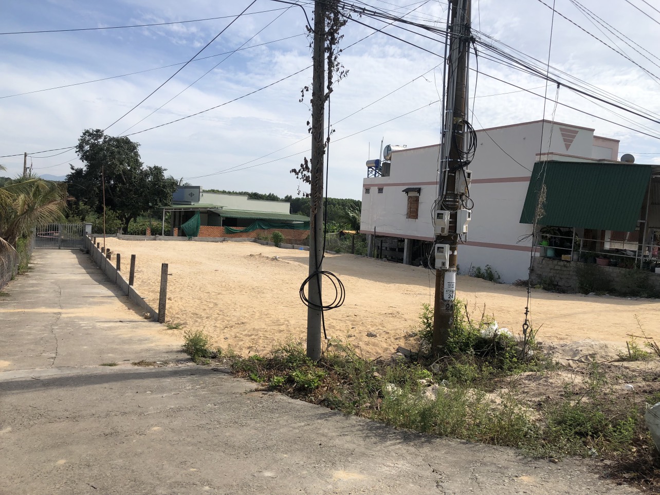 Đất mẫu Lagi - 1,1 sào đất đường Nguyễn Bỉnh Khiêm, gần sông Dinh